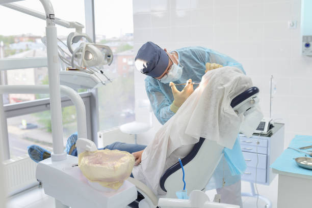 Best Broken or Cracked Tooth Emergency Dentist in New Pek, IN